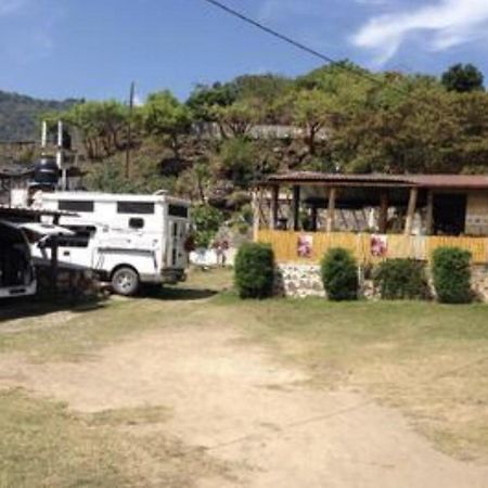 Mikaso Hotel San Pedro La Laguna Ngoại thất bức ảnh
