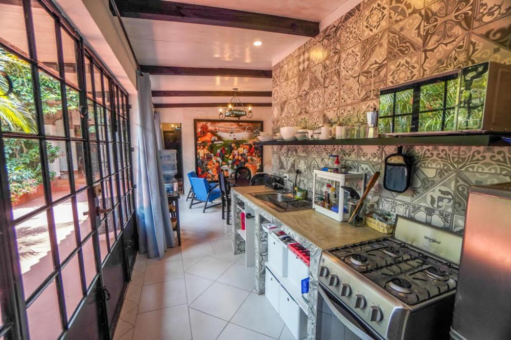 Mikaso Hotel San Pedro La Laguna Ngoại thất bức ảnh