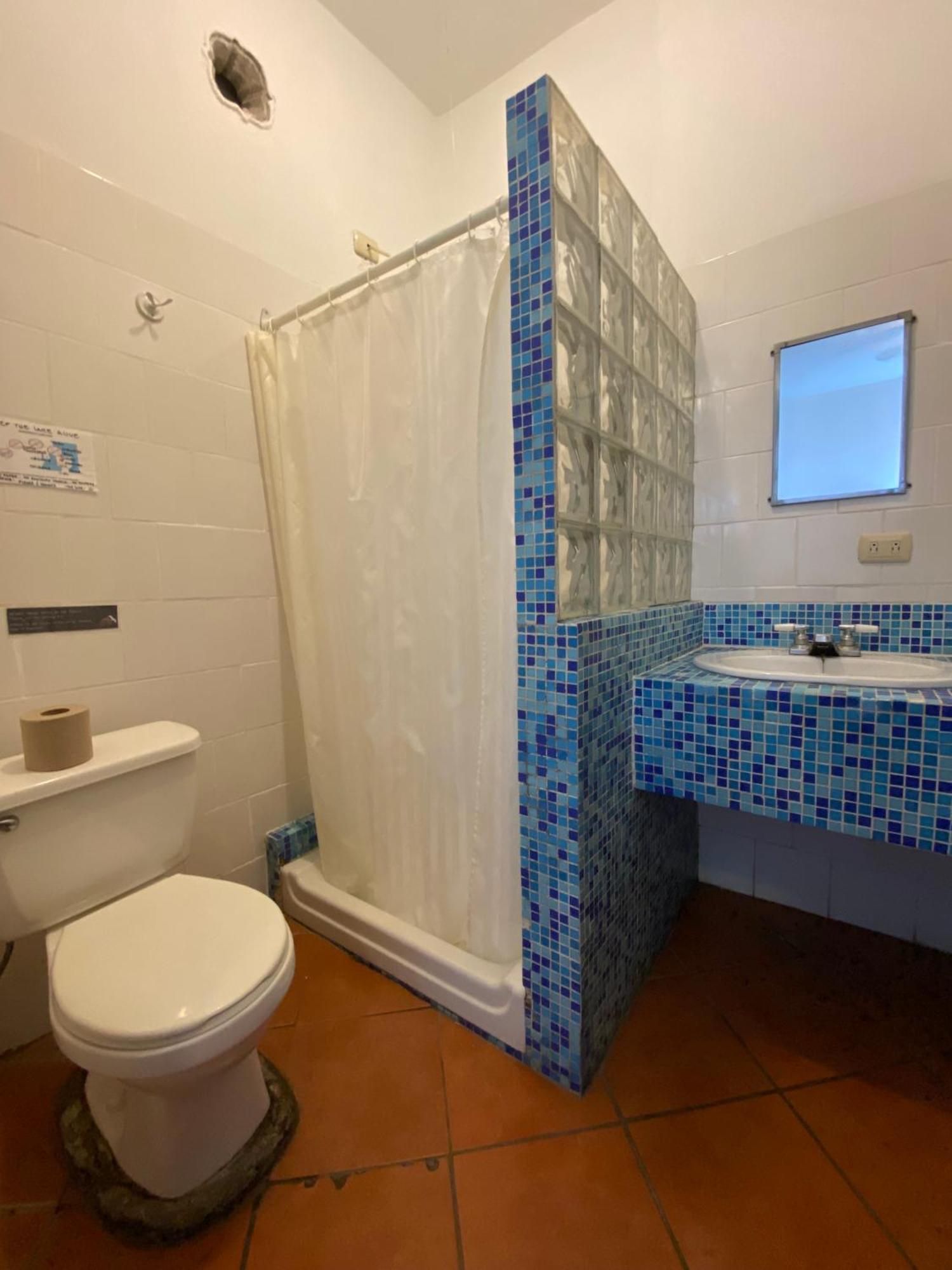 Mikaso Hotel San Pedro La Laguna Ngoại thất bức ảnh