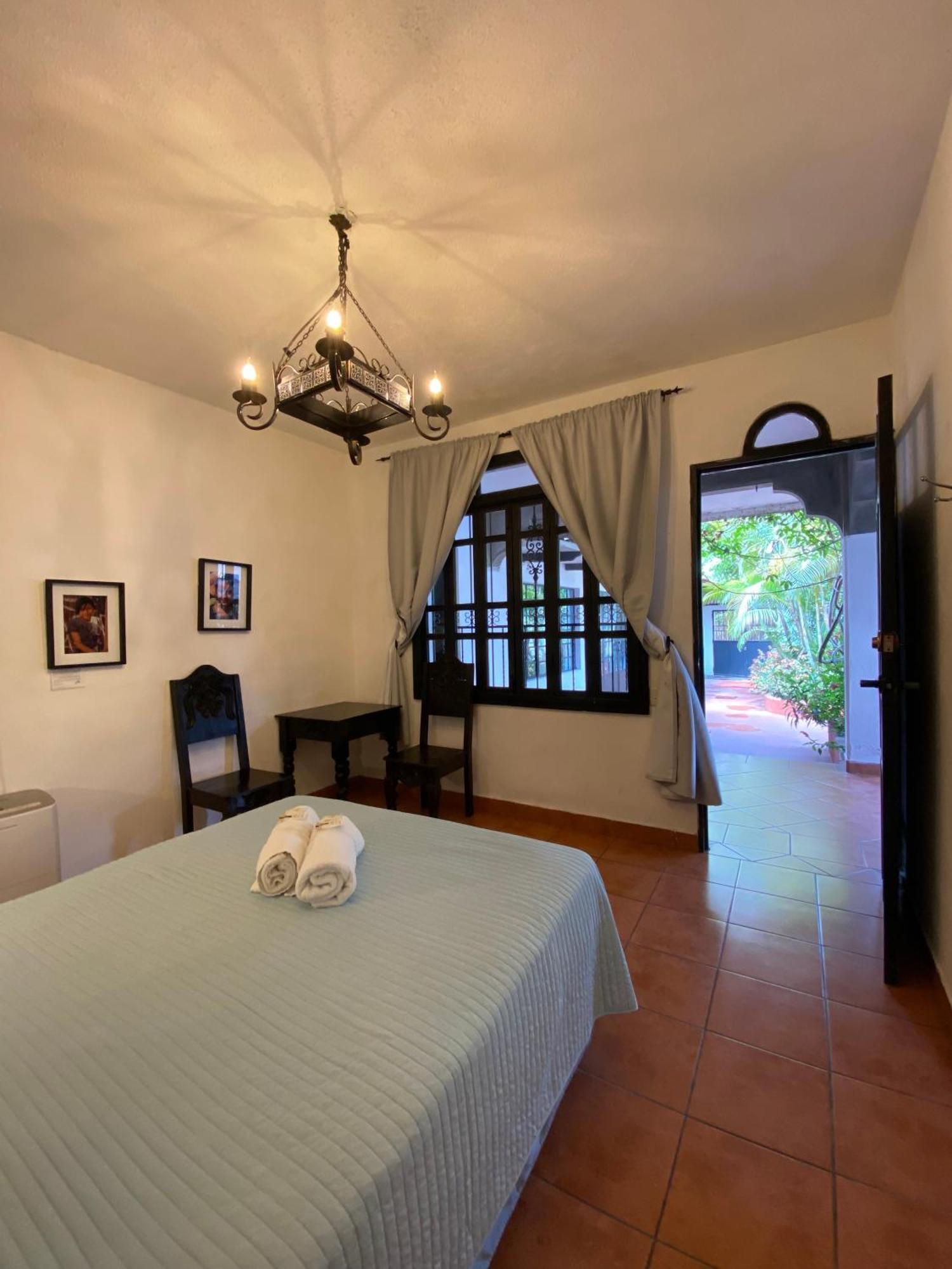 Mikaso Hotel San Pedro La Laguna Ngoại thất bức ảnh