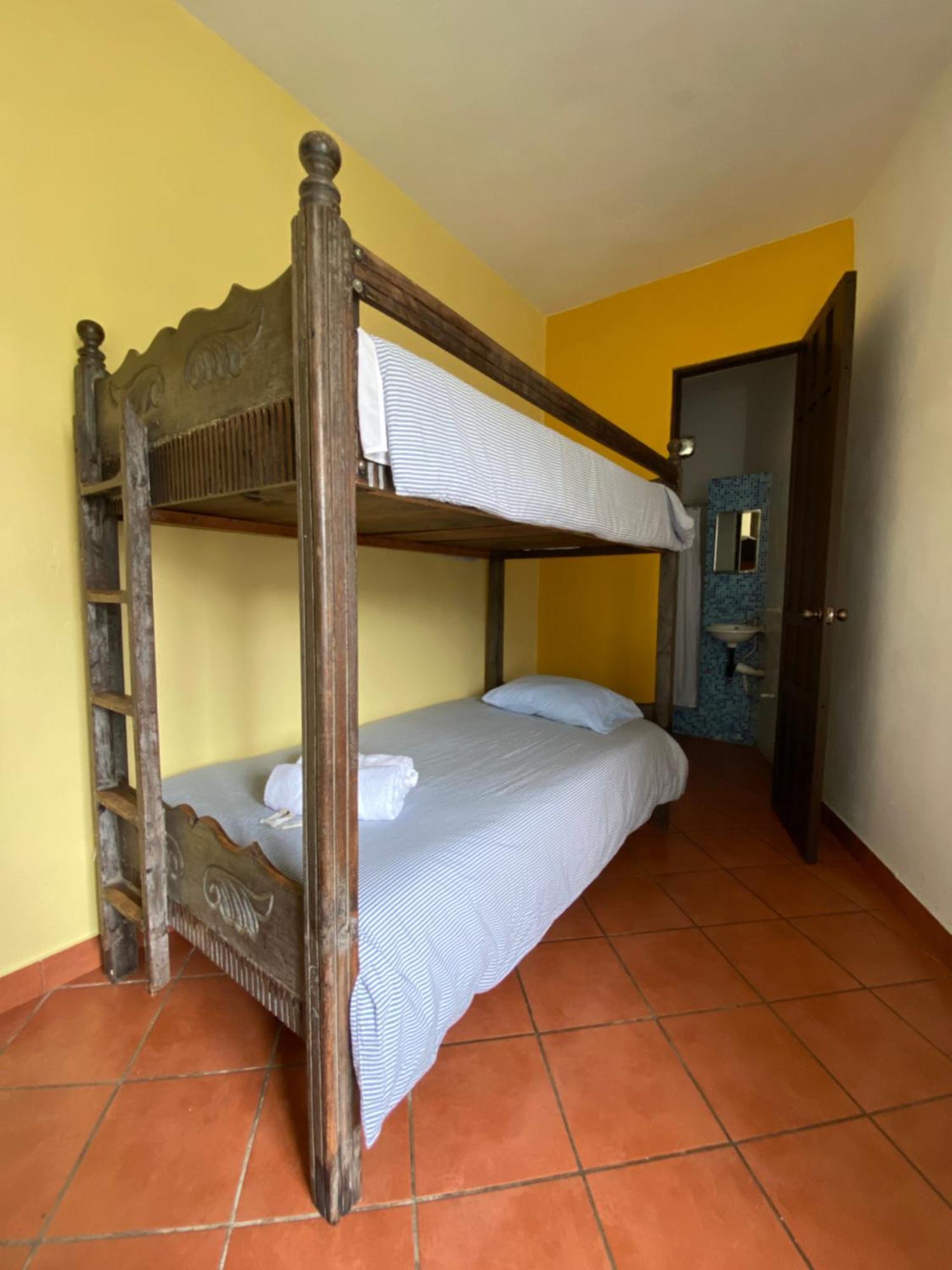 Mikaso Hotel San Pedro La Laguna Ngoại thất bức ảnh